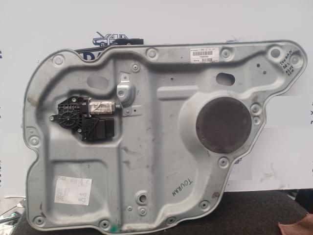bontott VW TOURAN Jobb hátsó Ablakemelő Szerkezet (Elektromos)