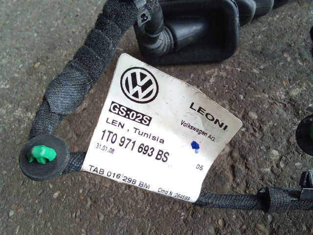 bontott VW TOURAN Jobb hátsó Ajtó Kábelköteg