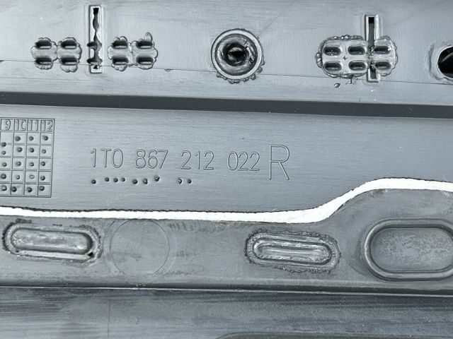 bontott VW TOURAN Jobb hátsó Ajtó Kárpit