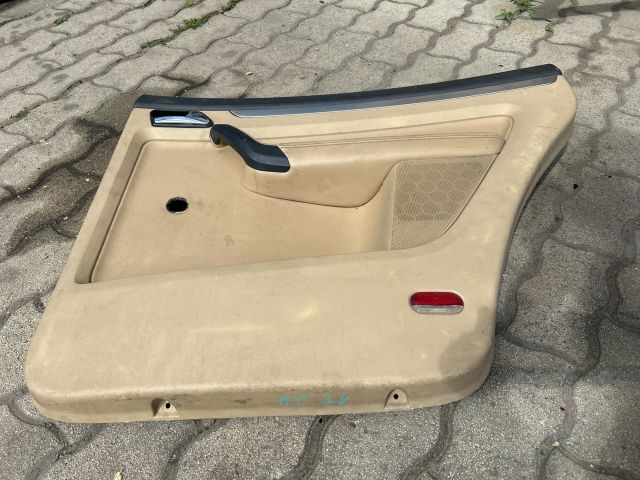 bontott VW TOURAN Jobb hátsó Ajtó Kárpit