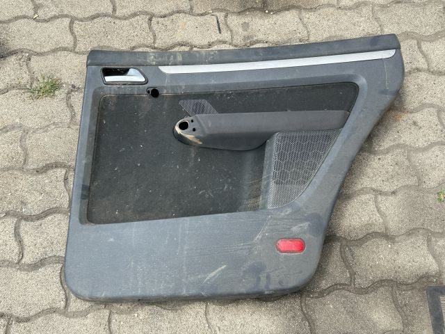bontott VW TOURAN Jobb hátsó Ajtó Kárpit