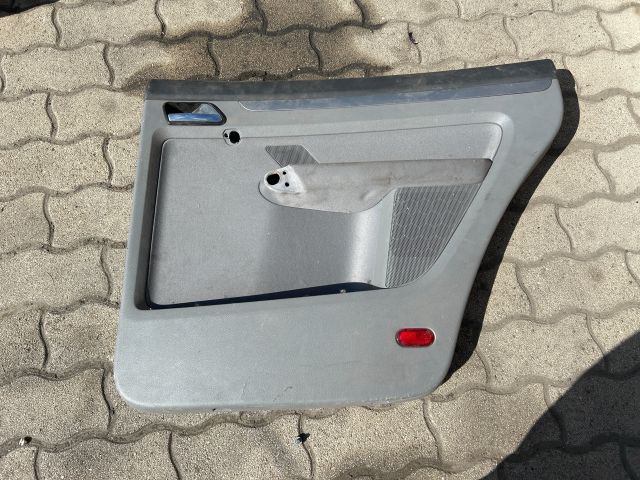 bontott VW TOURAN Jobb hátsó Ajtó Kárpit