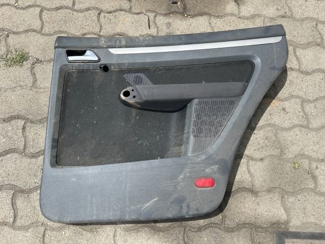 bontott VW TOURAN Jobb hátsó Ajtó Kárpit