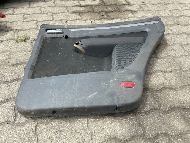 bontott VW TOURAN Jobb hátsó Ajtó Kárpit