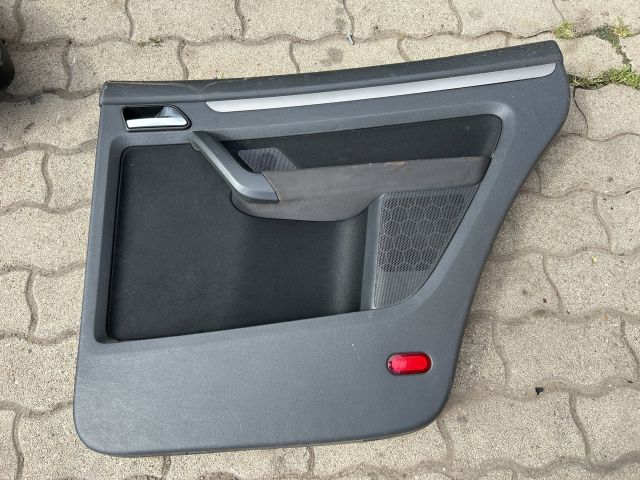 bontott VW TOURAN Jobb hátsó Ajtó Kárpit