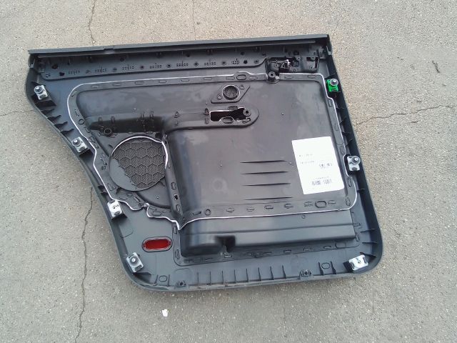 bontott VW TOURAN Jobb hátsó Ajtó Kárpit