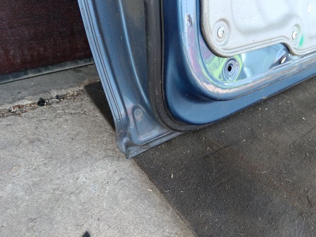 bontott VW TOURAN Jobb hátsó Ajtó (Részeivel)