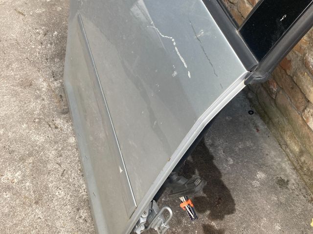 bontott VW TOURAN Jobb hátsó Ajtó (Részeivel)