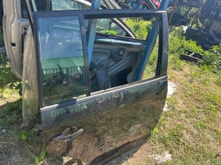 bontott VW TOURAN Jobb hátsó Ajtó (Üres lemez)