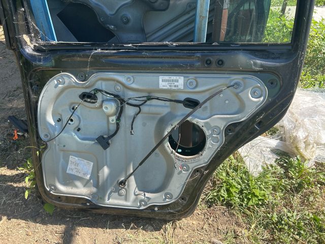 bontott VW TOURAN Jobb hátsó Ajtó (Üres lemez)