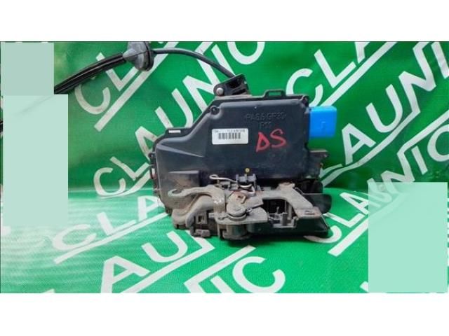 bontott VW TOURAN Jobb hátsó Ajtózár