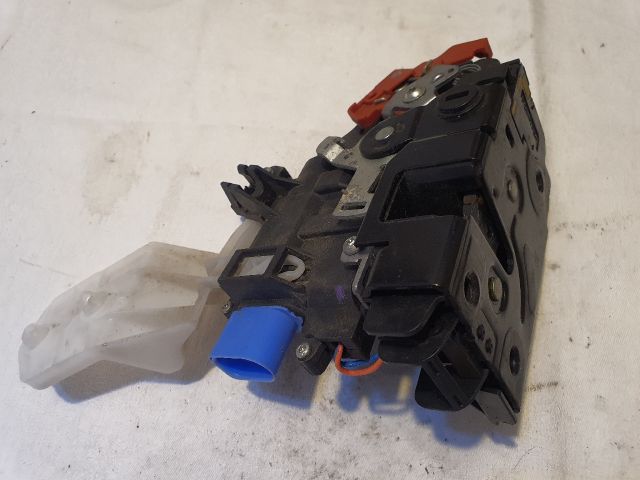 bontott VW TOURAN Jobb hátsó Ajtózár