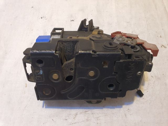 bontott VW TOURAN Jobb hátsó Ajtózár