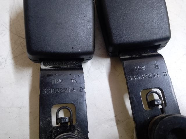 bontott VW TOURAN Jobb hátsó Biztonsági Öv Csat