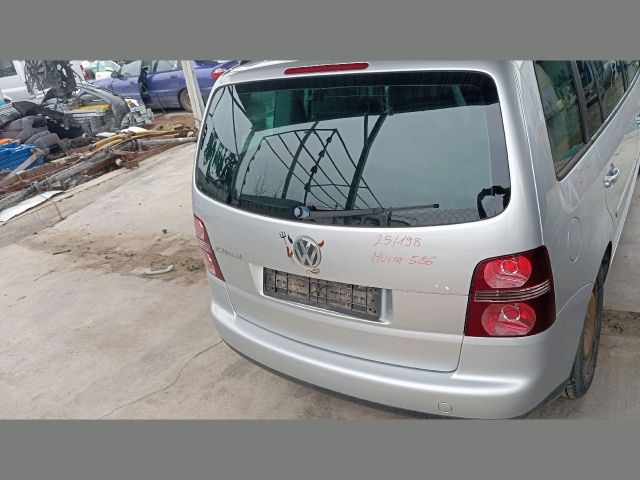 bontott VW TOURAN Jobb hátsó Dobbetét (Kerékjárati, Műanyag)