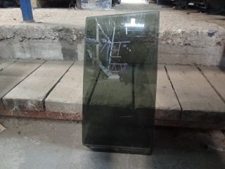 bontott VW TOURAN Jobb hátsó Fixüveg (Ajtóban)