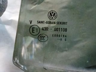 bontott VW TOURAN Jobb hátsó Fixüveg (Ajtóban)