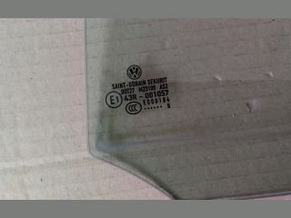 bontott VW TOURAN Jobb hátsó Fixüveg (Ajtóban)