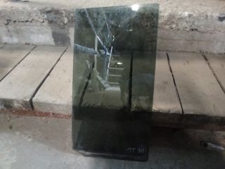 bontott VW TOURAN Jobb hátsó Fixüveg (Ajtóban)