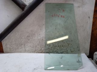 bontott VW TOURAN Jobb hátsó Fixüveg (Ajtóban)