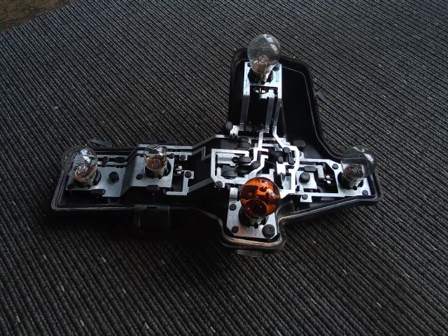 bontott VW TOURAN Jobb Hátsó Lámpa Foglalat