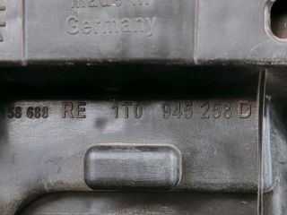 bontott VW TOURAN Jobb Hátsó Lámpa Foglalat