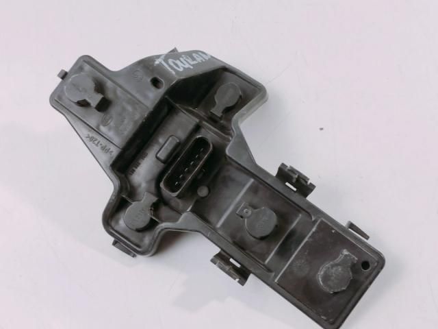 bontott VW TOURAN Jobb Hátsó Lámpa Foglalat