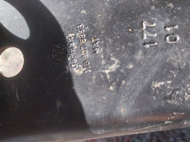 bontott VW TOURAN Jobb hátsó Lökhárító Merevítő (Fém)