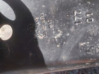 bontott VW TOURAN Jobb hátsó Lökhárító Merevítő (Fém)