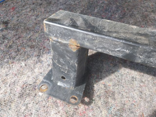 bontott VW TOURAN Jobb hátsó Lökhárító Merevítő (Fém)