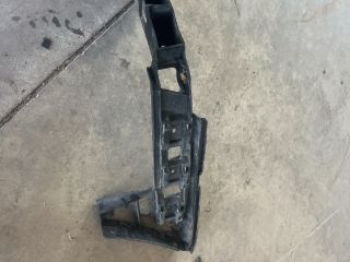 bontott VW TOURAN Jobb hátsó Oldal Lökhárító Tartó (Műanyag)