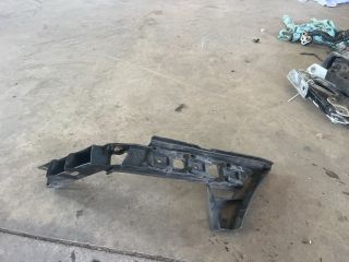 bontott VW TOURAN Jobb hátsó Oldal Lökhárító Tartó (Műanyag)