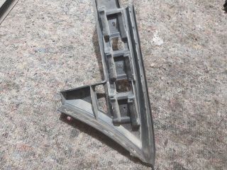 bontott VW TOURAN Jobb hátsó Oldal Lökhárító Tartó (Műanyag)