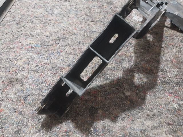 bontott VW TOURAN Jobb hátsó Oldal Lökhárító Tartó (Műanyag)