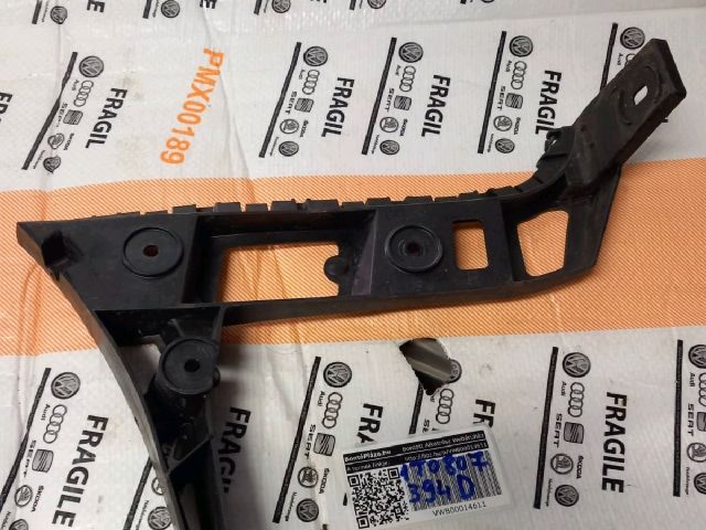 bontott VW TOURAN Jobb hátsó Oldal Lökhárító Tartó (Műanyag)