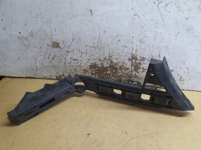 bontott VW TOURAN Jobb hátsó Oldal Lökhárító Tartó (Műanyag)