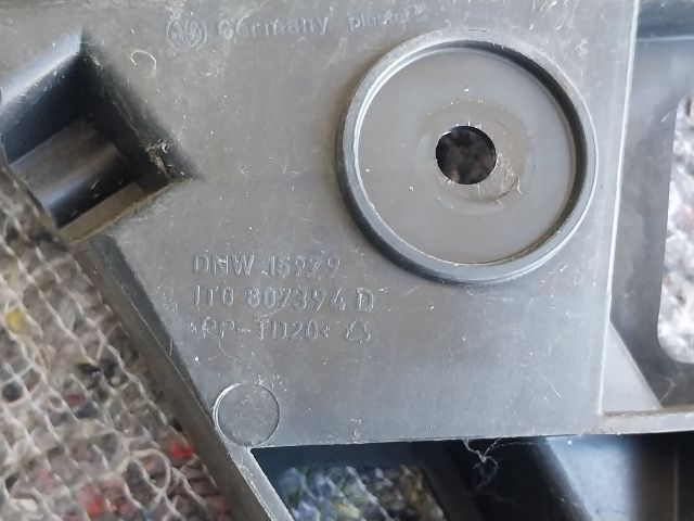 bontott VW TOURAN Jobb hátsó Oldal Lökhárító Tartó (Műanyag)