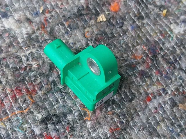 bontott VW TOURAN Jobb hátsó Oldal Ütközés Érzékelő