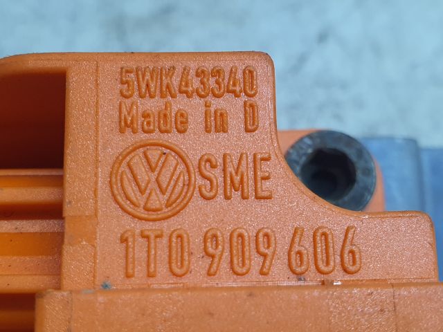 bontott VW TOURAN Jobb hátsó Oldal Ütközés Érzékelő