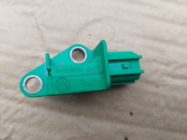 bontott VW TOURAN Jobb hátsó Oldal Ütközés Érzékelő