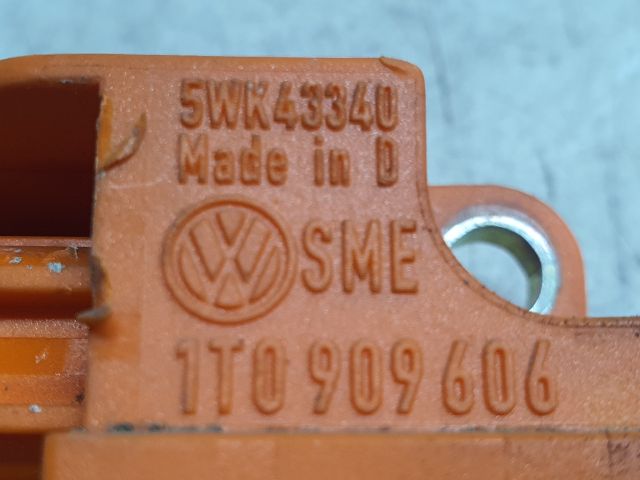 bontott VW TOURAN Jobb hátsó Oldal Ütközés Érzékelő