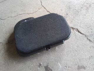 bontott VW TOURAN Jobb hátsó Tároló Rekesz