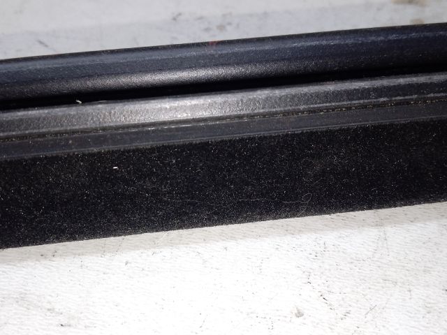 bontott VW TOURAN Jobb hátsó Vízlehúzó Gumicsík