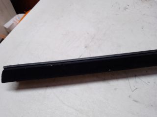 bontott VW TOURAN Jobb hátsó Vízlehúzó Gumicsík