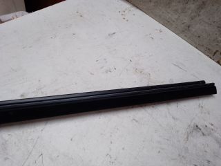 bontott VW TOURAN Jobb hátsó Vízlehúzó Gumicsík