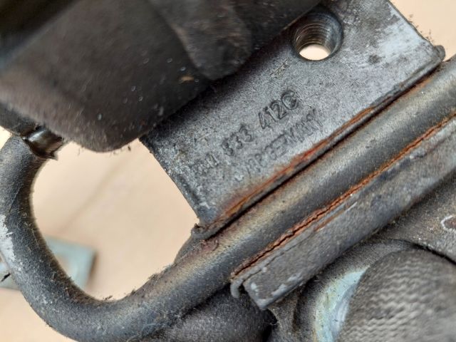 bontott VW TOURAN Jobb hátsó Zsanér