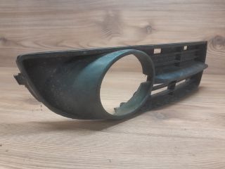 bontott VW TOURAN Jobb Ködfényszóró Lámpakeret