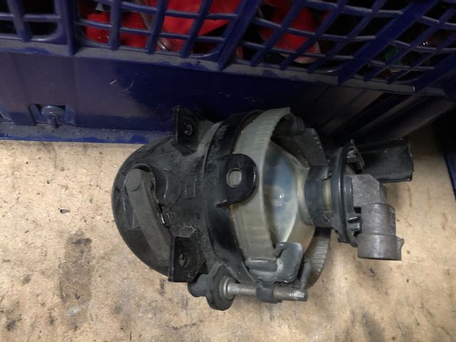 bontott VW TOURAN Jobb Ködfényszóró