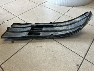 bontott VW TOURAN Jobb Ködlámpa Rács