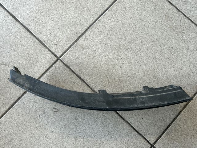 bontott VW TOURAN Jobb Ködlámpa Rács